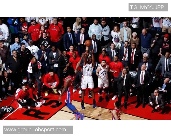 格莱姆斯外线火力全开13投7中三分精准6中4独揽22分助攻抢断齐飞